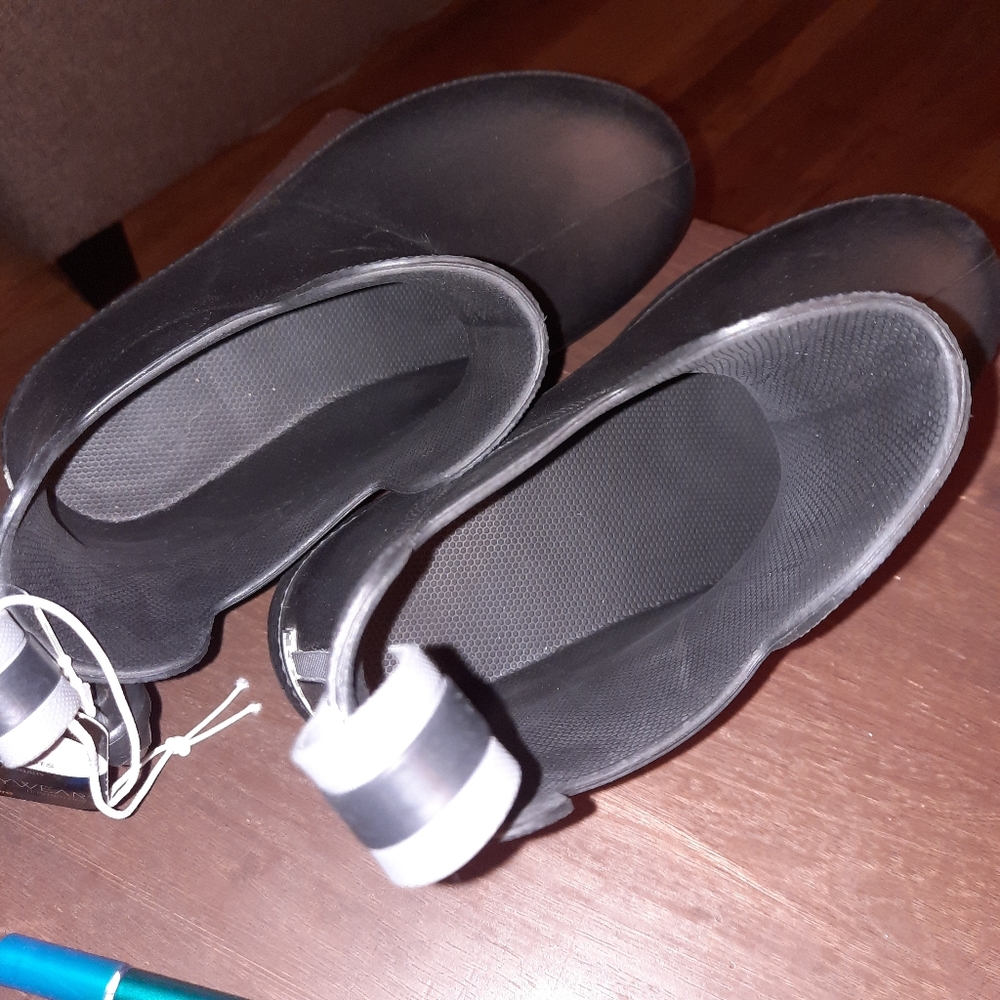 ๐ฒsz 8 Totes Rain Boots 60% Lighter - Picture 4 of 5